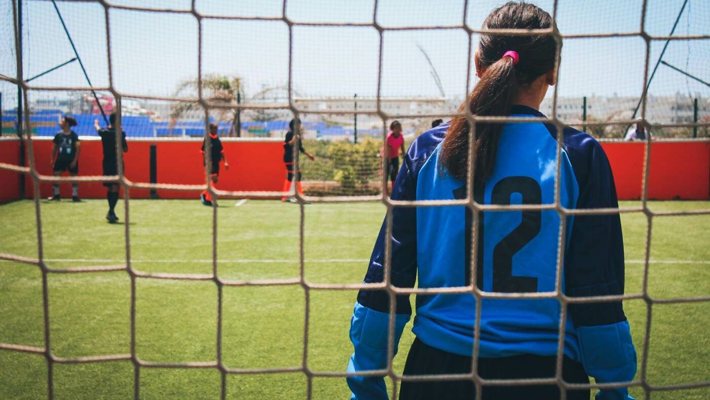 THE WORLD’S BEST WOMAN GOALKEEPER 2013 1 woman goalkeeper