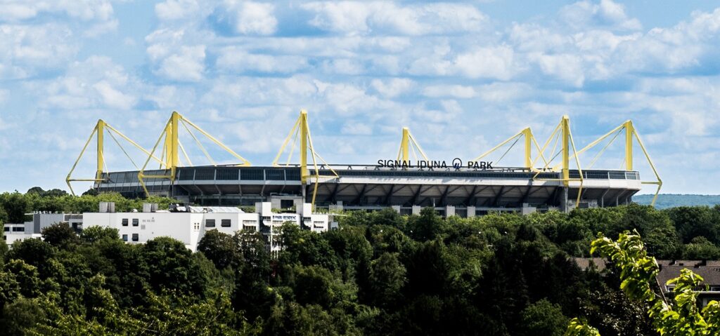 Signal Iduna Park 1 Signal Iduna Park